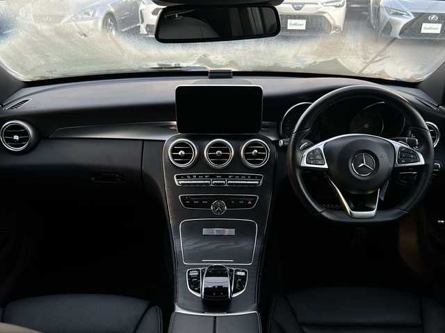 メルセデス・ベンツ Ｃ２２０ｄ ワゴン ローレウスエディション 栃木県 2018(平30)年 1.2万km オブシディアンブラック 純正メモリナビ/・Bluetooth/・TV ワンセグ/・バックカメラ/電動ガラスサンルーフ/レザーシート/前席パワーシート/追従式クルーズコントロール/パドルシフト/純正18インチアルミホイール/衝突被害軽減システム/コーナーセンサー/LEDヘッドライト/オートライト