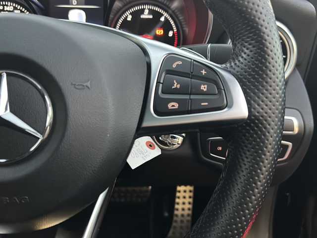 メルセデス・ベンツ Ｃ２２０ｄ ワゴン ローレウスエディション 栃木県 2018(平30)年 1.2万km オブシディアンブラック 純正メモリナビ/・Bluetooth/・TV ワンセグ/・バックカメラ/電動ガラスサンルーフ/レザーシート/前席パワーシート/追従式クルーズコントロール/パドルシフト/純正18インチアルミホイール/衝突被害軽減システム/コーナーセンサー/LEDヘッドライト/オートライト