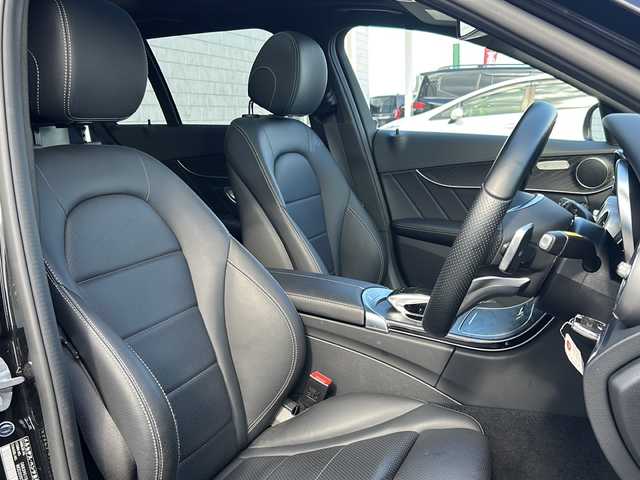 メルセデス・ベンツ Ｃ２２０ｄ ワゴン ローレウスエディション 栃木県 2018(平30)年 1.2万km オブシディアンブラック 純正メモリナビ/・Bluetooth/・TV ワンセグ/・バックカメラ/電動ガラスサンルーフ/レザーシート/前席パワーシート/追従式クルーズコントロール/パドルシフト/純正18インチアルミホイール/衝突被害軽減システム/コーナーセンサー/LEDヘッドライト/オートライト