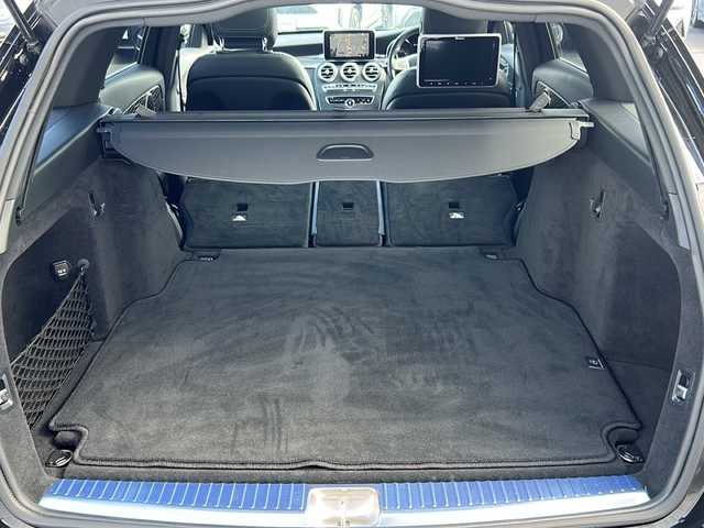 メルセデス・ベンツ Ｃ２２０ｄ ワゴン ローレウスエディション 栃木県 2018(平30)年 1.2万km オブシディアンブラック 純正メモリナビ/・Bluetooth/・TV ワンセグ/・バックカメラ/電動ガラスサンルーフ/レザーシート/前席パワーシート/追従式クルーズコントロール/パドルシフト/純正18インチアルミホイール/衝突被害軽減システム/コーナーセンサー/LEDヘッドライト/オートライト