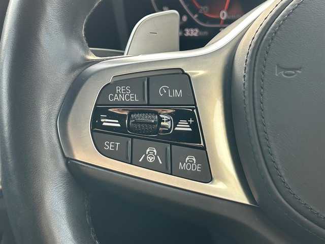 ＢＭＷ ＢＭＷ ３２０ｉ ツーリング Mスポーツ 愛媛県 2021(令3)年 2.8万km アルピンホワイトⅢ 12.3インチマルチディスプレイインターパネル/10.25インチワイドHDDナビ/全周囲/バックカメラ/ミラー一体型ETC/ハーフレザーシート/前席パワーシート（D席メモリ付）/前席シートヒーター/パークディスタンスコントロール/アダプティブLEDヘッドランプ/ハイビームアシスタンス/パーキングアシスト/ワイヤレス充電/ドライビングアシストプロフェッショナル/アクティブクルーズコントロール/純正18インチAW（ランフラット）/スペアキー×１/保証書/取説所