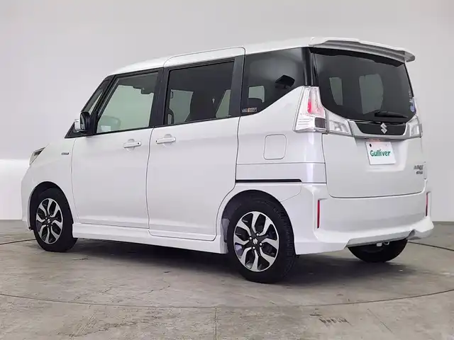 スズキ ソリオ バンディット HV MV 愛知県 2017(平29)年 5.3万km ピュアホワイトP デュアルカメラブレーキサポート/車線逸脱警報/アイドリングストップ/電動格納ミラー/オートエアコン/ETC/パワースライドドア/SDナビ（MDV-D504BT）/フルセグTV/CD/DVD/Bluetooth/ウォークスルー/サンシェード/フォグランプ/ツイーター/ウィンカーミラー/フロアマット