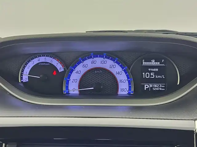 スズキ ソリオ バンディット HV MV 愛知県 2017(平29)年 5.3万km ピュアホワイトP デュアルカメラブレーキサポート/車線逸脱警報/アイドリングストップ/電動格納ミラー/オートエアコン/ETC/パワースライドドア/SDナビ（MDV-D504BT）/フルセグTV/CD/DVD/Bluetooth/ウォークスルー/サンシェード/フォグランプ/ツイーター/ウィンカーミラー/フロアマット