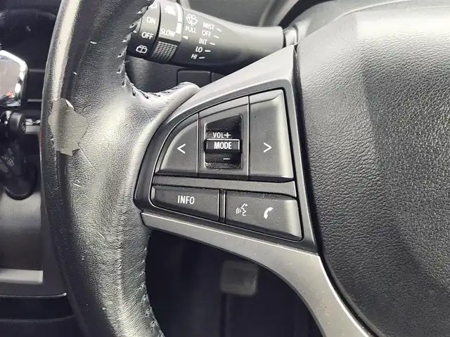 スズキ ソリオ バンディット HV MV 愛知県 2017(平29)年 5.3万km ピュアホワイトP デュアルカメラブレーキサポート/車線逸脱警報/アイドリングストップ/電動格納ミラー/オートエアコン/ETC/パワースライドドア/SDナビ（MDV-D504BT）/フルセグTV/CD/DVD/Bluetooth/ウォークスルー/サンシェード/フォグランプ/ツイーター/ウィンカーミラー/フロアマット