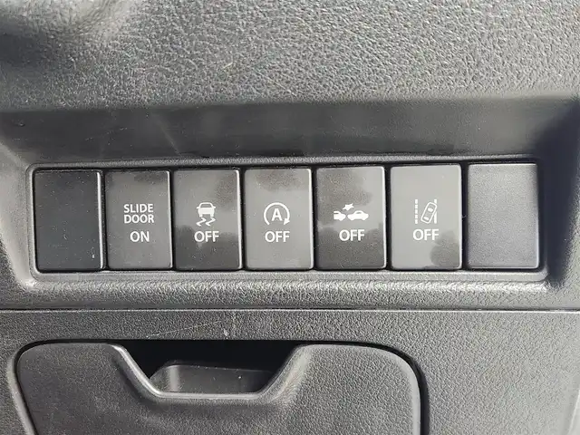 スズキ ソリオ バンディット HV MV 愛知県 2017(平29)年 5.3万km ピュアホワイトP デュアルカメラブレーキサポート/車線逸脱警報/アイドリングストップ/電動格納ミラー/オートエアコン/ETC/パワースライドドア/SDナビ（MDV-D504BT）/フルセグTV/CD/DVD/Bluetooth/ウォークスルー/サンシェード/フォグランプ/ツイーター/ウィンカーミラー/フロアマット