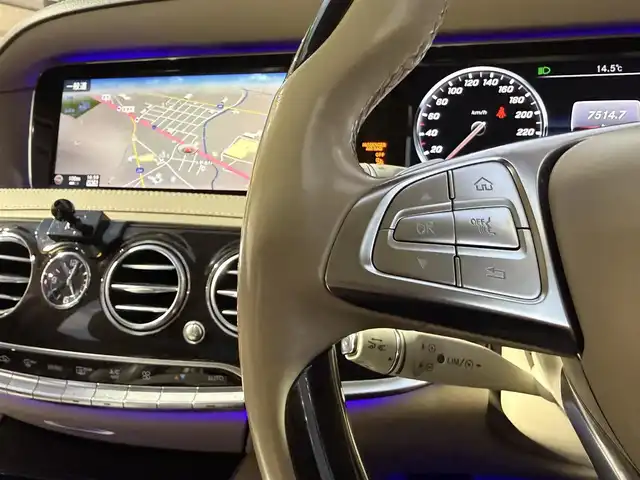 メルセデス・ベンツ Ｓ３００ ハイブリッド エクスクルーシブ 香川県 2015(平27)年 9.7万km ダイヤモンドホワイト AMGライン/メーカーナビ/フルセグ/CD/DVD/BT/360°ビューカメラ/ダブルサンルーフ/ブルメスターサウンド/ベージュ革シート/全席シートヒーター/前席パワーシート/レーダークルーズコントロール/ヘッドアップディスプレイ/キーレスゴー/パークトロニック/ビルトインETC/BSM/2024年製REGNO