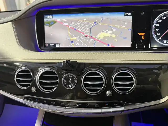 メルセデス・ベンツ Ｓ３００ ハイブリッド エクスクルーシブ 香川県 2015(平27)年 9.7万km ダイヤモンドホワイト AMGライン/メーカーナビ/フルセグ/CD/DVD/BT/360°ビューカメラ/ダブルサンルーフ/ブルメスターサウンド/ベージュ革シート/全席シートヒーター/前席パワーシート/レーダークルーズコントロール/ヘッドアップディスプレイ/キーレスゴー/パークトロニック/ビルトインETC/BSM/2024年製REGNO