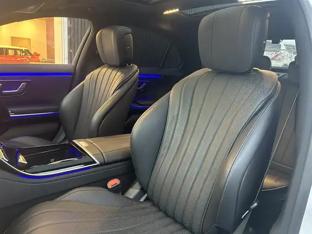 メルセデス・ベンツ Ｓ４００ｄ 4マチック AMGライン 福岡県 2021(令3)年 1.6万km ダイヤモンドホワイト ワンオーナー　/パノラマサンルーフ/レーダーセーフティパッケージ/アダプティブクルーズコントロール/ヘッドアップディスプレイ/黒革シート/全席シートヒーター/前席エアシート　/パヒュームデュヒューザー　/LEDヘッドライト/オートハイビーム/パワーバックドア　/ワイヤレス充電　/前後ドライブレコーダー/純正20インチアルミホイール/ETC