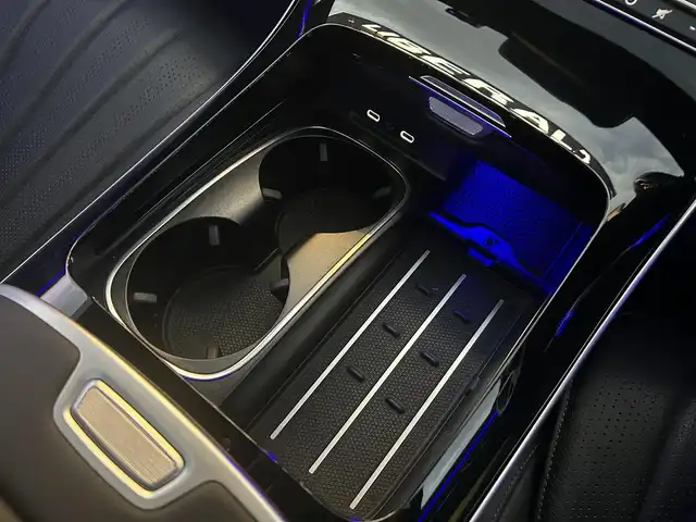 メルセデス・ベンツ Ｓ４００ｄ 4マチック AMGライン 福岡県 2021(令3)年 1.6万km ダイヤモンドホワイト ワンオーナー　/パノラマサンルーフ/レーダーセーフティパッケージ/アダプティブクルーズコントロール/ヘッドアップディスプレイ/黒革シート/全席シートヒーター/前席エアシート　/パヒュームデュヒューザー　/LEDヘッドライト/オートハイビーム/パワーバックドア　/ワイヤレス充電　/前後ドライブレコーダー/純正20インチアルミホイール/ETC