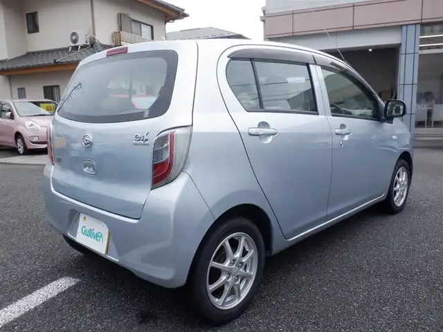 車両画像10