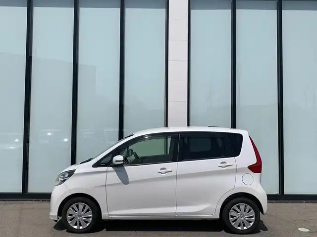 日産 デイズ HWS X Vセレ +SeftyⅡ 大阪府 2015(平27)年 8.1万km ホワイトパール 純正ナビ/   フルセグTV/CD/衝突被害軽減システム/全方位モニター/アイドリングストップ/横滑り防止装置/プッシュスタート/スマートキー/オートエアコン/ダブルエアバック/ドアバイザー/ＥＴＣ/禁煙車ウィンカーミラー