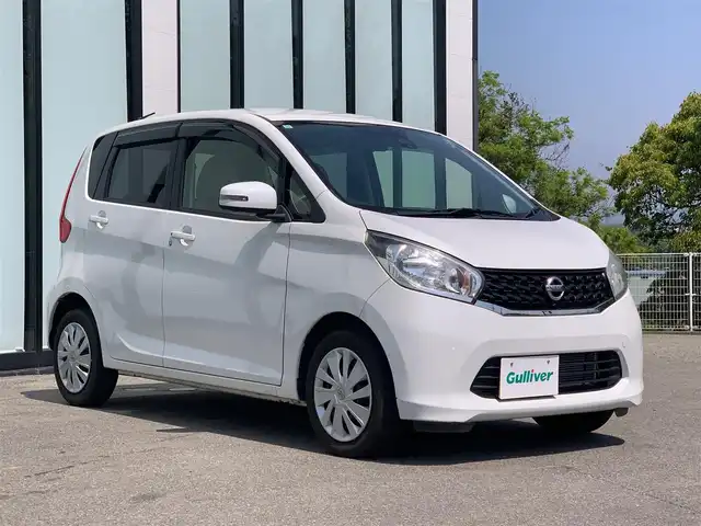 日産 デイズ HWS X Vセレ +SeftyⅡ 大阪府 2015(平27)年 8.1万km ホワイトパール 純正ナビ/   フルセグTV/CD/衝突被害軽減システム/全方位モニター/アイドリングストップ/横滑り防止装置/プッシュスタート/スマートキー/オートエアコン/ダブルエアバック/ドアバイザー/ＥＴＣ/禁煙車ウィンカーミラー
