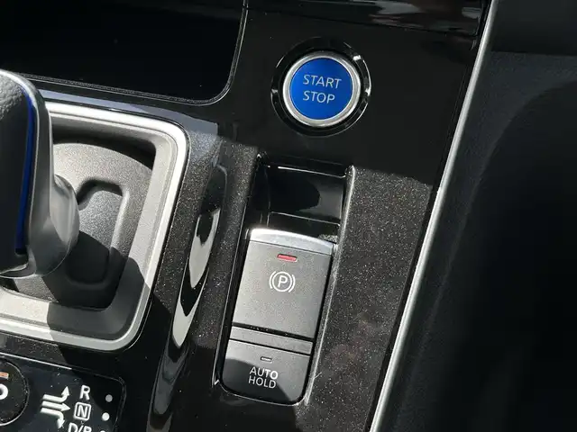 日産 セレナ e－パワー ハイウェイスター V 福岡県 2021(令3)年 4万km ブリリアントホワイトパール 純正10型SDナビ(フルセグTV/CD/DVD/BT)全方位プロパイロットコーナーセンサー両側電動パワスラドラレコETCUSBHDMI純正フロアマット純正LED純正アルミホイールプッシュスタートスマートキー