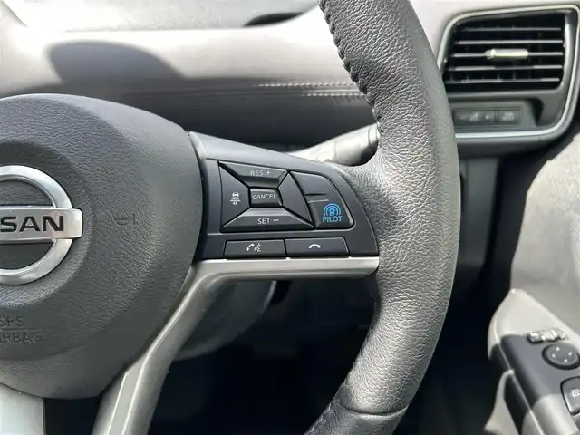 日産 セレナ e－パワー ハイウェイスター V 福岡県 2021(令3)年 4万km ブリリアントホワイトパール 純正10型SDナビ(フルセグTV/CD/DVD/BT)全方位プロパイロットコーナーセンサー両側電動パワスラドラレコETCUSBHDMI純正フロアマット純正LED純正アルミホイールプッシュスタートスマートキー