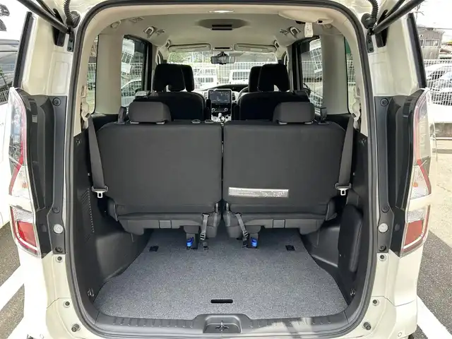日産 セレナ e－パワー ハイウェイスター V 福岡県 2021(令3)年 4万km ブリリアントホワイトパール 純正10型SDナビ(フルセグTV/CD/DVD/BT)全方位プロパイロットコーナーセンサー両側電動パワスラドラレコETCUSBHDMI純正フロアマット純正LED純正アルミホイールプッシュスタートスマートキー