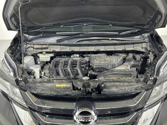 日産 セレナ ハイウェイスター 福岡県 2017(平29)年 6.2万km ダイヤモンドブラック 社外9インチALPINEナビ/CD DVD BT/フルセグテレビ/バックカメラ/クルーズコントロール/両側パワースライドドア/ステアリングスイッチ/革巻きステアリング/ETC/ドアバイザー