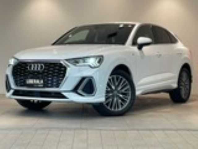 アウディ Ｑ３ 35TFSI Sライン 愛知県 2020(令2)年 4.1万km 白 ベーシックＰＫＧ　/アシスタンスＰＫＧ　/３Ｄサウンドシステム　/バーチャルコクピット　/純正ナビ　/３６０度カメラ　/Ｂｌｕｅｔｏｏｔｈ　/スマートフォンインターフェース　/ＡＣＣ　/ＬＫＡ　/ＬＤＷ　/ＢＳＭ　/ＥＴＣ2.0/パワーバックドア/プッシュスタート/アイドリングストップ/LEDヘッドライト