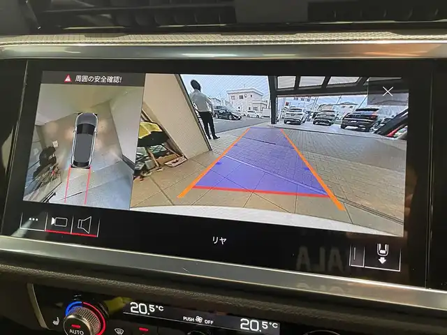 アウディ Ｑ３ 35TFSI Sライン 愛知県 2020(令2)年 4.1万km 白 ベーシックＰＫＧ　/アシスタンスＰＫＧ　/３Ｄサウンドシステム　/バーチャルコクピット　/純正ナビ　/３６０度カメラ　/Ｂｌｕｅｔｏｏｔｈ　/スマートフォンインターフェース　/ＡＣＣ　/ＬＫＡ　/ＬＤＷ　/ＢＳＭ　/ＥＴＣ2.0/パワーバックドア/プッシュスタート/アイドリングストップ/LEDヘッドライト
