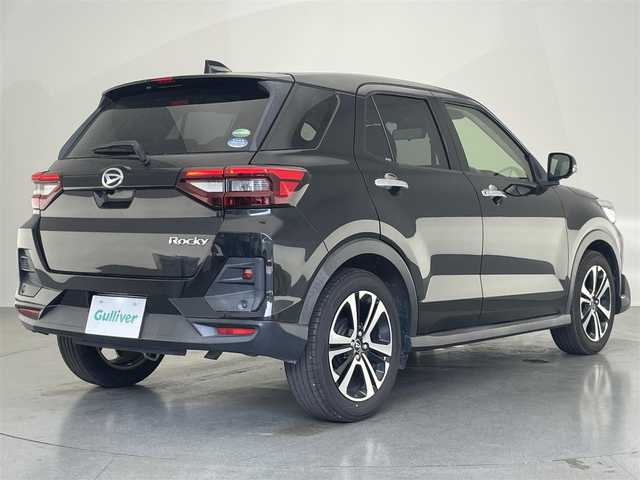 ダイハツ ロッキー G 愛知県 2020(令2)年 5.9万km ブラックマイカメタリック 純１０型ＤＡナビ　フルセグＴＶ　Ｂｌｕｅｔｏｏｔｈ　全方位カメラ　純正エアロ　ＥＴＣ　ナビ連動ドラレコ　追従クルコン　シートヒーター　衝突軽減　ＬＥＤヘッドライト　プッシュスタート　スマートキー　禁煙