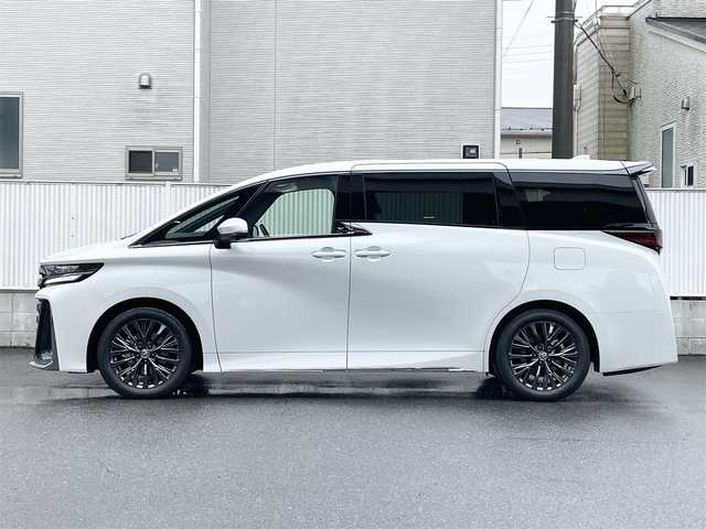 トヨタ ヴェルファイア Z プレミア 栃木県 2025(令7)年 0.1万km未満 プラチナホワイトパールマイカ ・2025年5月登録/・走行距離25Km/・ワンオーナー/・左右独立型ムーンルーフ/・パノラミックビューモニター/・デジタルインナーミラー/・トヨタチームメイト/・ヘットアップディスプレイ/・レーダークルーズコントロール/・純正ナビ・フルセグTV/・置くだけ充電/・サンセットオレンジ本革シート/・シートヒーター＆エアーシート/・パワーバックドア/・ブラインドスポットモニター/・ETC2.0/・両側パワースライドドア/・オートハイビーム/・オートライト/・保証書/・取説/・スペアキー１