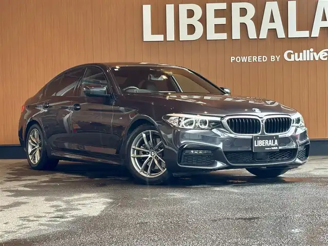 ＢＭＷ ５２３ｄ xDrive Mスピリット 宮城県 2020(令2)年 2.6万km ソフィスト・グレー・ブリリアント・エフェクト ＡＣＣ　/ＬＫＡ　/ＬＣＷ　/ヘッドアップディスプレイ　/ｉＤｒｉｖｅナビ　/フルセグＴＶ　/バックカメラ　/ＡｐｐｌｅＣａｒＰｌａｙ　/黒革シート　/シートヒーター　/パワーシート　/純正１８インチＡＷ　/液晶メーター　/ＥＴＣ２．０　/前後ドライブレコーダー