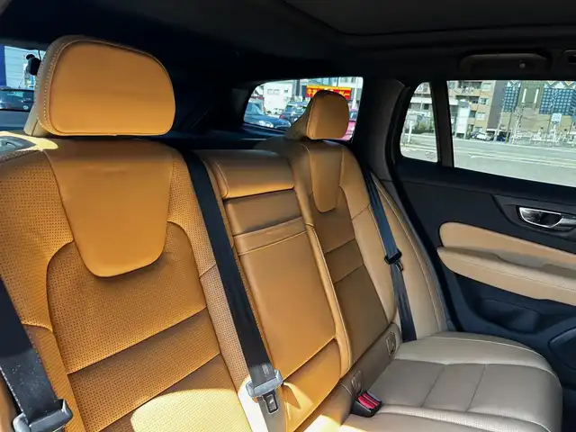 ボルボ Ｖ６０ 富山県 2020(令2)年 4.2万km グレー ワンオーナー/HDDナビ/フルセグテレビ/前後ドラレコ/サンルーフ/パワーバックドア/Bluetooth接続/FM/AMラジオ/CD再生/Apple Car Play/アイドリングストップ/ACC/360°カメラ/サンルーフ/D/N席メモリー機能付きパワーシート/D/N席シートヒーター・ベンチレーター/純正19インチAW/harman/kardon/プッシュスタート/ETC/HUD/WAC