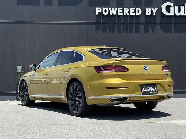 フォルクスワーゲン アルテオン Rライン 4M アドバンス 長野県 2017(平29)年 4.8万km ゴールド サンルーフ　/ＨＵＤ　/黒革　/シートパワー　/シートマッサージャー　/シートヒーター/ＤｉｓｃｏｖｅｒＰｒｏナビ　/３６０°カメラ　/ＴＶ　/ＡＣＣ　/ＢＳＭ　/ＬＥＤヘッドライト　/オートトランク　/コーナーセンサー　/ＥＴC