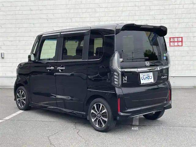 ホンダ Ｎ ＢＯＸ カスタム G L 岡山県 2018(平30)年 11.3万km クリスタルブラックパール (株)IDOMが運営する【じしゃロン岡山店】の自社ローン専用車両になります。こちらは現金またはオートローンご利用時の価格です。自社ローンご希望の方は別途その旨お申付け下さい/スマートキー/プッシュスタート/片側パワースライドドア/ETC/Bluetooth/バックカメラ/純正14インチAW