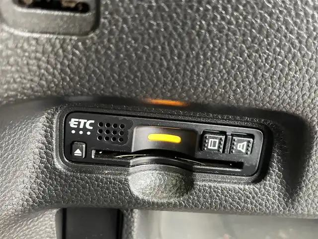 ホンダ Ｎ ＢＯＸ カスタム G L 岡山県 2018(平30)年 11.3万km クリスタルブラックパール (株)IDOMが運営する【じしゃロン岡山店】の自社ローン専用車両になります。こちらは現金またはオートローンご利用時の価格です。自社ローンご希望の方は別途その旨お申付け下さい/スマートキー/プッシュスタート/片側パワースライドドア/ETC/Bluetooth/バックカメラ/純正14インチAW