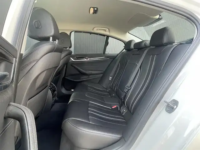 ＢＭＷ ５２３ｄ ラグジュアリー 栃木県 2017(平29)年 5.1万km アルピンホワイトⅢ ACC/HUD/純正ナビ/フルセグ/全方位カメラ/電動リアゲート/ミラー型ETC/オートライト/純正18インチAW