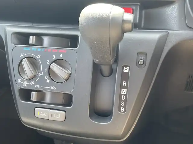 ダイハツ ミラ イース L SAⅢ 千葉県 2020(令2)年 1万km スカイブルーメタリック カーオーディオ/バックカメラ/衝突被害軽減システム/横滑り防止装置/ETC/ドライブレコーダー前後/アイドリングストップ/フロアマット/ドアバイザー/取扱説明書/保証書