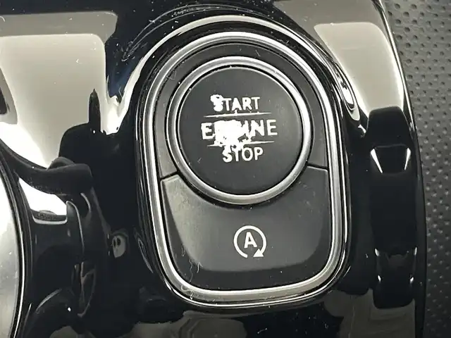 メルセデス・ベンツ Ａ１８０ セダン スタイル 福島県 2018(平30)年 5.4万km ポーラホワイト 純正メモリーナビ/・フルセグTV/BT/FM/AM/・ドライブレコーダー/・バックカメラ/ハーフレザーシート/・シートヒーター/・パワーシート/革張ステアリング/・クルーズコントロール追従あり/・パドルシフト/・レーンキープアシスト/USB充電ポート/ブラインドスポットモニター/電子パーキング/LEDヘッドライト/・オートライト/・ヘッドライトレベライザー/コーナーセンサー/パークトロニックセンサー/純正18インチAW