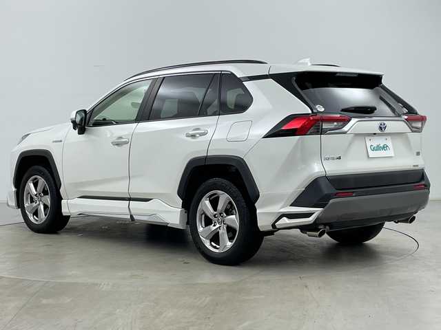 トヨタ ＲＡＶ４ ハイブリットG 道央・札幌 2019(平31)年 3.3万km ホワイトパールクリスタルシャイン ・ワンオーナー/・4WD/・モデリスタフルエアロ/・純正ナビ&CD&DVD&SD&BT&TV/・バックカメラ/・パワーバックドア/・トヨタセーフティセンス/・レーダークルーズコントロール/・ブラインドスポットモニター/・レザーシート/・運転席メモリー機能付きパワーシート/・前席シートヒーター/・ステアリングヒーター/・ビルトインETC/・社外ミラー型ドライブレコーダー/・LEDヘッドライト/・純正18インチAW