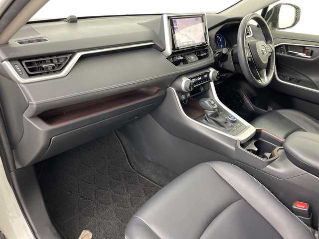 トヨタ ＲＡＶ４ ハイブリットG 道央・札幌 2019(平31)年 3.3万km ホワイトパールクリスタルシャイン ・ワンオーナー/・4WD/・モデリスタフルエアロ/・純正ナビ&CD&DVD&SD&BT&TV/・バックカメラ/・パワーバックドア/・トヨタセーフティセンス/・レーダークルーズコントロール/・ブラインドスポットモニター/・レザーシート/・運転席メモリー機能付きパワーシート/・前席シートヒーター/・ステアリングヒーター/・ビルトインETC/・社外ミラー型ドライブレコーダー/・LEDヘッドライト/・純正18インチAW