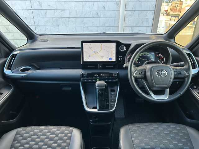 トヨタ ヴォクシー S－Z 埼玉県 2023(令5)年 3.8万km ホワイトパールクリスタルシャイン 純正ナビ　/フルセグ/DVD/CD/BT/HDMI/バックカメラ　/ビルトインＥＴＣ2.0/前後ドライブレコーダー　/両側パワースライドドア　/前席シートヒーター　/ＡＣＣ　/オートライト/オートハイビーム　/横滑り防止/ステアリングスイッチ/電動パーキング/オートホールド　/ＢＳＭ　/クリアランスソナー/アドバンスドライブ　/LDA/PCS/PDA/PCTA/PKSB/RSA/LCA/FCTA/保証書　/取扱説明書