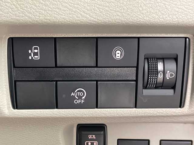 日産 ルークス X 埼玉県 2021(令3)年 3.2万km ブラック 純正ナビ/アラウンドビューモニター/フルセグテレビ/衝突被害軽減ブレーキ/クリアランスソナー/サーキュレーター/プッシュスタート/ドライブレコーダー/ビルトインETC/片側パワースライドドア