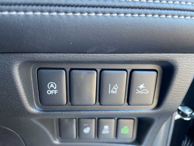 三菱 デリカＤ：５ シャモニー 石川県 2025(令7)年 0.1千km 黒Ⅱ 登録未使用車/禁煙車/4WD/e-Assist/アラウンドビューモニター/両側パワースライドドア/パワーバックドア/レーダークルーズコントロール/LEDオートライト/オートマチックハイビーム/ハーフレザーシート/前席シートヒーター/純正18インチアルミホイール/パドルシフト/アイドリングストップ/ステアリングヒーター/スペアキー/スマートキー