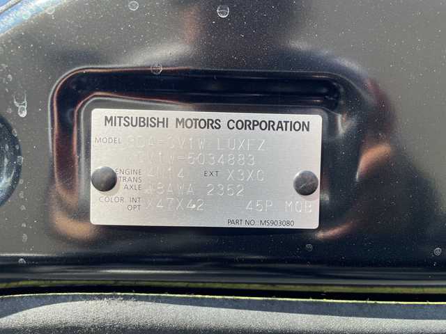 三菱 デリカＤ：５ シャモニー 石川県 2025(令7)年 0.1千km 黒Ⅱ 登録未使用車/禁煙車/4WD/e-Assist/アラウンドビューモニター/両側パワースライドドア/パワーバックドア/レーダークルーズコントロール/LEDオートライト/オートマチックハイビーム/ハーフレザーシート/前席シートヒーター/純正18インチアルミホイール/パドルシフト/アイドリングストップ/ステアリングヒーター/スペアキー/スマートキー