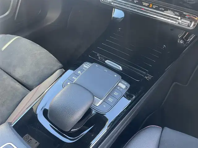 メルセデス・ベンツ Ｍ・ベンツ Ａ２００ｄ AMGライン 東京都 2021(令3)年 3.6万km 黒 純正ナビ／ＴＶ/Ｂカメラ/レーダーセーフティ/ＡＣＣ/ＢＳＭ/レーンキープ/ハーフレザーシート/シートヒーター/パワーシート/ドラレコ/ＥＴＣ/ＬＥＤヘッドライト/アイドリングストップ