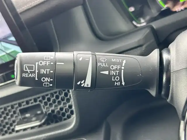 ホンダ ステップワゴン スパーダ eHEV プレミアムライン 和歌山県 2023(令5)年 3.7万km ミッドナイトブルービームM 純正ナビ/フルセグTV/(AM/FM/CD/DVD/USB/Bluetooth)/全方位カメラ/衝突軽減ブレーキ/横滑り防止機能/レーダークルコン/コーナーセンサー/減速セレクター/両側パワースライドドア/シートヒーター/LEDヘッドライト/オートライト/オートマチックハイビーム/アダプティブドライビングビーム/パワーバックドア/2列目オットマン/純正AW