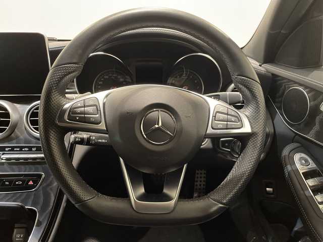 メルセデス・ベンツ Ｃ２００ 4マチック SW スポーツ本革 新潟県 2018(平30)年 4.1万km ダイヤモンドホワイト オプション装備/レーダーセーフティパッケージ/・アクティブブレーキアシスト（歩行者検知機能付）/・リアCPA（被害軽減ブレーキ付後方衝突軽減システム）/・PRE-SAFE/・アクティブレーンキーピングアシスト/・アクティブブラインドスポットアシスト/・ディスタンスパイロットディストロニック/・ステアリングパイロット/・チャイルドセーフティシートセンサー（助手席）/標準装備/純正ナビ（フルセグTV、CD、ミュージックサーバー、Bluetooth、USB）/バックカメラ/LEDヘッドライト、LEDリヤコンビネーションランプ/純正１８インチアルミ/本革シート/シートヒーター/パワーシート/アンビエントライト/純正フロアマット