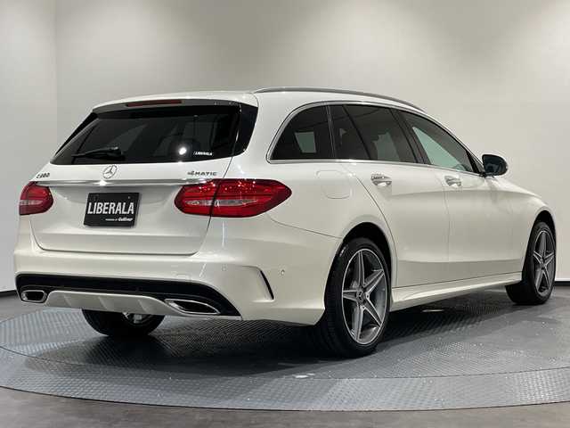 メルセデス・ベンツ Ｃ２００ 4マチック SW スポーツ本革 新潟県 2018(平30)年 4.1万km ダイヤモンドホワイト オプション装備/レーダーセーフティパッケージ/・アクティブブレーキアシスト（歩行者検知機能付）/・リアCPA（被害軽減ブレーキ付後方衝突軽減システム）/・PRE-SAFE/・アクティブレーンキーピングアシスト/・アクティブブラインドスポットアシスト/・ディスタンスパイロットディストロニック/・ステアリングパイロット/・チャイルドセーフティシートセンサー（助手席）/標準装備/純正ナビ（フルセグTV、CD、ミュージックサーバー、Bluetooth、USB）/バックカメラ/LEDヘッドライト、LEDリヤコンビネーションランプ/純正１８インチアルミ/本革シート/シートヒーター/パワーシート/アンビエントライト/純正フロアマット