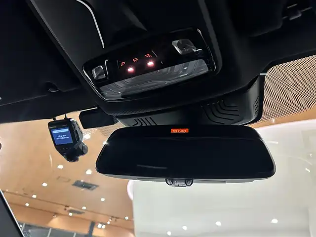 ＢＭＷ ５２３ｄ xDrive Mスピリット 道央・札幌 2019(令1)年 5.1万km アルピンホワイトⅢ アドバンスパッケージ/　・コンフォートアクセス/　・オートマチックトランクリッド/　・アダプティブLEDヘッドライト/　・パーキングアシストプラス/　・電動フロントシート/　・アンビエントライト/ハイラインパッケージ/　・ダコタレザーシート/　・シートヒーター/　・ランバーサポート/ドライビングアシストプラス/ヘッドアップディスプレイ/純正HDDナビ/フルセグTV/360°カメラ/HiFiスピーカー