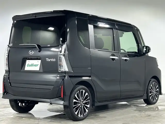 ダイハツ タント カスタム RS 福岡県 2023(令5)年 2.1万km ブラックマイカメタリック ターボ車/純正ナビ/CD/DVD/Bluetooth/フルセグTV/全方位カメラ/両側パワースライドドア/前席シートヒーター/スマートアシスト/ETC/純正ドライブレコーダー/保証書/取説/スペアキー1本