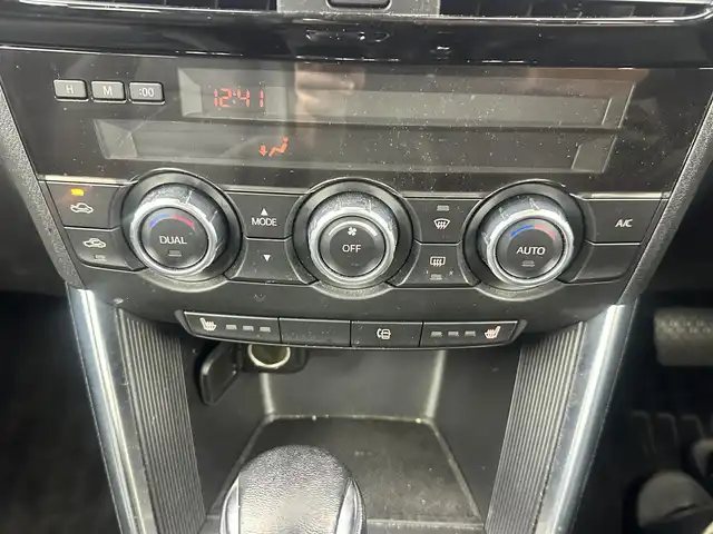 マツダ ＣＸ－５ XD Lパッケージ 愛知県 2014(平26)年 10.5万km ジェットブラックマイカ Ploneerナビ　/（フルセグ／ＢＴ／ＣＤ／ＤＶＤ）　/ＢＯＳＥプレミアムサウンドシステム　/クルーズコントロール　/バックモニター　/運転席パワーシート　/前席シートヒーター　/オートライト　/電動格納ミラー　/ETC　/純正AW