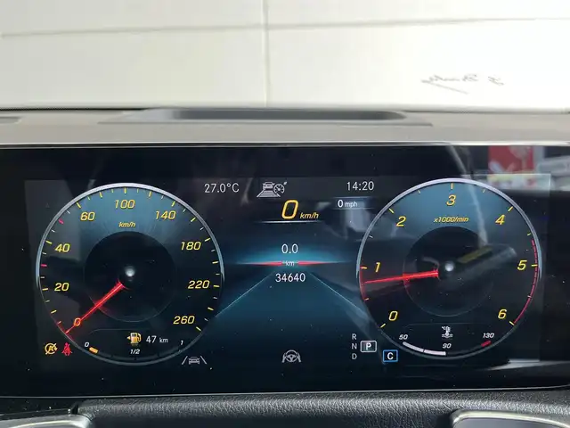 メルセデス・ベンツ Ｍ・ベンツ ＧＬＢ２００ｄ 山形県 2021(令3)年 3.5万km 白 ・純正ナビ/・Bluetooth/USB/フルセグ/・360°カメラ/・ダウンヒルアシスト/・パノラマサンルーフ/・アダプティブクルーズコントロール/・レーンキープアシスト/・ブラインドスポットモニター/・レーンチェンジアシスト/・パーキングセンサー/・シートヒーター/・パワーシート/・アンビエントライト/・パドルシフト/・純正ドラレコ前後/・オートライト/・ETC/・パワーリアゲート/・フットオープナー/・ワイヤレスチャージ/・ベージュレザーシート