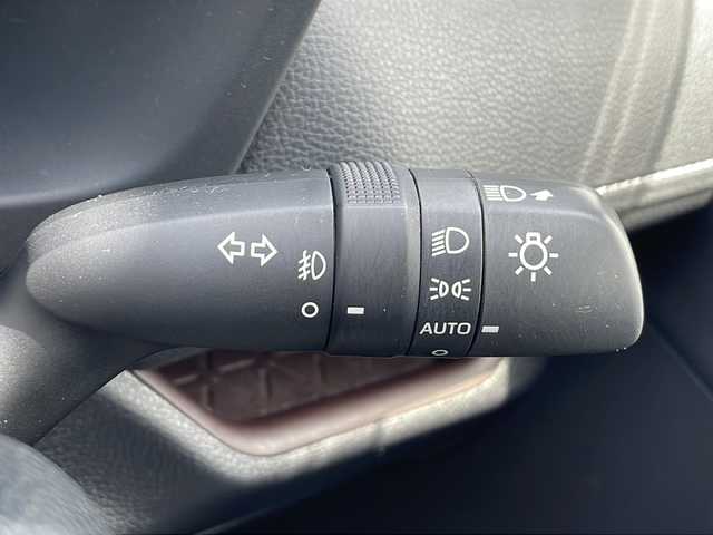 トヨタ ＲＡＶ４ G Zパッケージ 三重県 2019(令1)年 4.1万km ホワイトパールクリスタルシャイン 純正９型ナビ/トヨタセーフティーセンス/衝突軽減ブレーキ/レーンキープアシスト/レーダークルーズコントロール/レーンキープアシスト/標識認識システム/先行車発進お知らせ/BSM/追従走行/D＋N席温シート/D席パワーシート/メモリシート/電動リアゲート/純正デジタルインナーミラー/バックカメラ/フロントカメラ/LEDヘッドライト/フォグライト/ビルトインETC/ステアリングヒーター/純正ドライブレコーダー/USB給電/ドアバイザー/禁煙車