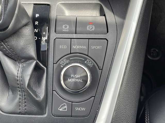 トヨタ ＲＡＶ４ G Zパッケージ 三重県 2019(令1)年 4.1万km ホワイトパールクリスタルシャイン 純正９型ナビ/トヨタセーフティーセンス/衝突軽減ブレーキ/レーンキープアシスト/レーダークルーズコントロール/レーンキープアシスト/標識認識システム/先行車発進お知らせ/BSM/追従走行/D＋N席温シート/D席パワーシート/メモリシート/電動リアゲート/純正デジタルインナーミラー/バックカメラ/フロントカメラ/LEDヘッドライト/フォグライト/ビルトインETC/ステアリングヒーター/純正ドライブレコーダー/USB給電/ドアバイザー/禁煙車