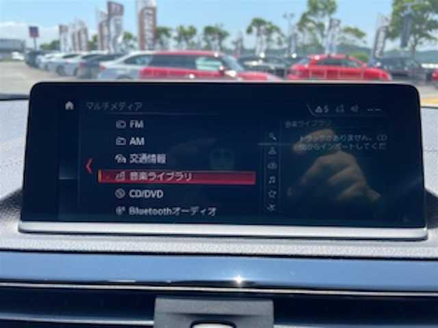 ＢＭＷ １１８ｄ Mスポーツ 宮崎県 2017(平29)年 3.7万km 白 純正HDDナビ/・DVD/・AM FM/・Bluetooth/・USB/バックカメラ/・コーナーセンサー/Mスポーツ専用シート/アイドリングストップ/クルーズコントロール/プッシュスタート/ETC/LEDヘッドライト/・オートライト/純正17インチアルミホイール