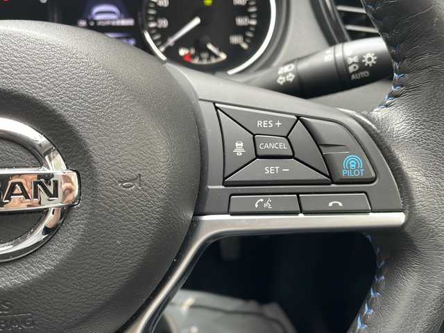 日産 エクストレイル ハイブリッド オーテック iパッケージ 兵庫県 2019(令1)年 1.1万km ダイヤモンドブラック ワンオーナー/純正SDナビ/Bluetooth・AM/FM・HDMI・USB・CD・DVD・Blu-ray・ipod・AUX・AppleCarPlay・AndoroidAuto/4WD/フルセグTV（走行中視聴可能）/プロパイロット（自動運転技術）/インテリジェントアラウンドビューモニター/インテリジェントルームミラー/バックカメラ/電動パーキングブレーキ/オートブレーキホールド/シルバールーフレール/前後ドライブレコーダー/ビルトインETC/電動リアゲート/ルーフレール/アンチロック・ブレーキ・システム/衝突被害軽減システム/盗難防止装置/横滑り防止装置/前後コーナーセンサー/ダウンヒルアシストコントロール/純正フロアマット/サマータイヤ純正ホイール付き/レザーシート/全席シートヒーター/エアバッグ（W＋サイド）/オートライト/LEDヘッドライト/スマートキー/プッシュスタート/取扱説明書/保証書